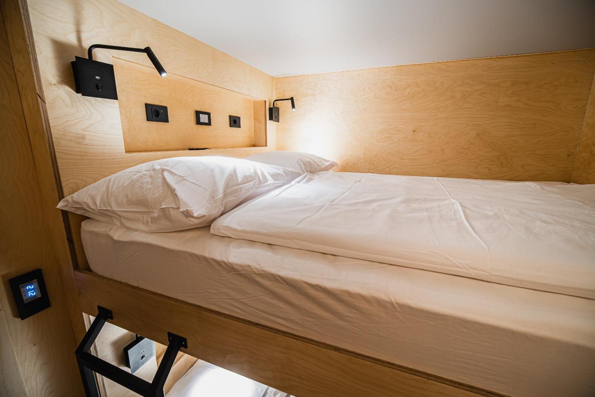 לובליאנה Dragons Dream Hostel חדר תמונה